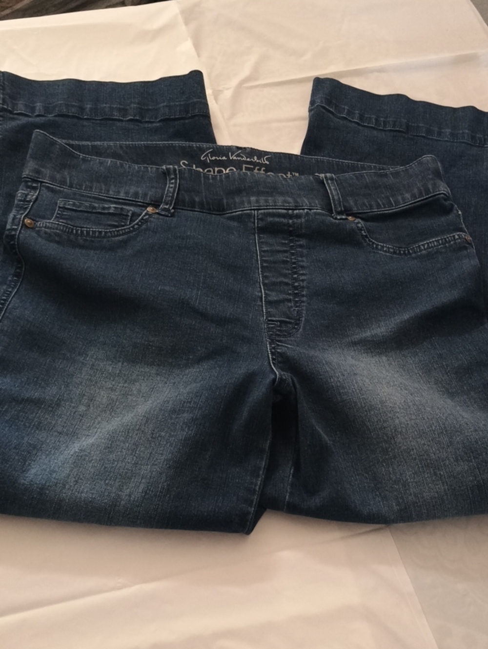 Women's Dark Blue Stretch Denim Jeans - Classic Fit Shape Effect